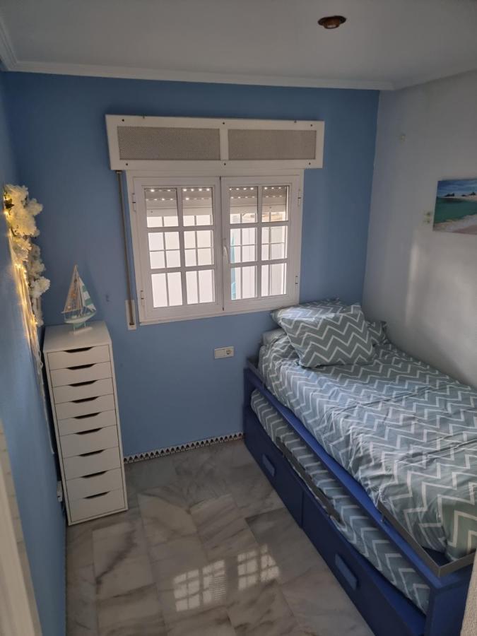 Playa De La Barrosa Apartment Chiclana de la Frontera Ngoại thất bức ảnh